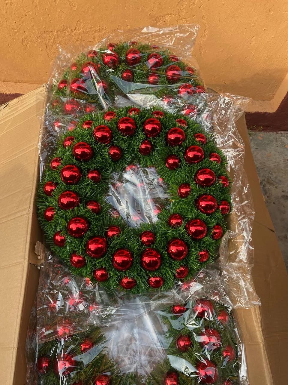 40CM BALL Christmas Wreath