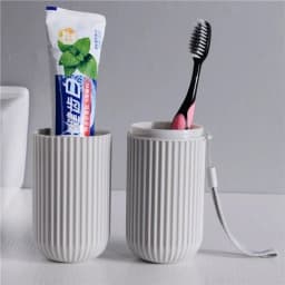 Toothbrush holder