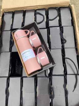 Vacuum flask